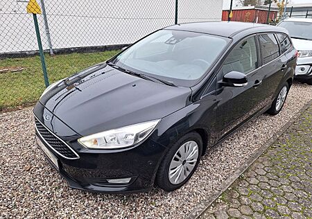 Ford Focus Turnier Business NAVI