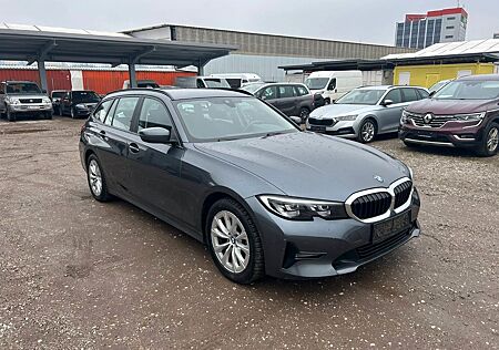 BMW 320 3 Touring d xDrive Advantage