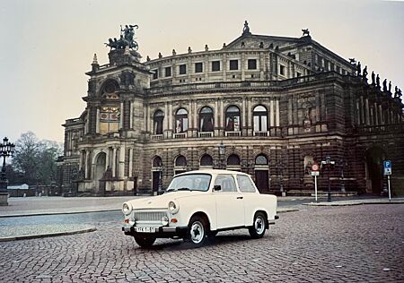 Trabant 601 P601 S de Luxe