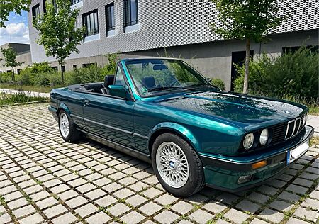 BMW 320i Coupe