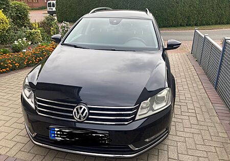 VW Passat Volkswagen 2.0 TDI Comfortline Variant ...