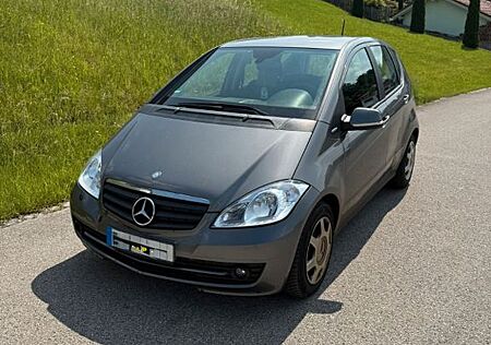 Mercedes-Benz A 160 CDI BlueEFFICIENCY -