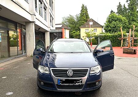VW Passat Variant Volkswagen 2.0 TDI DPF Comfortline Varia...