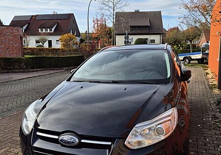Ford Focus 2,0TDCi 120kW DPF Titanium Turnier Tit...