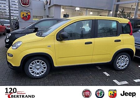 Fiat Panda Pandina 1.0 Mild Hybrid Park Distance Cont