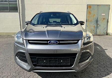 Ford Kuga Titanium*AUTOMAT*PANO*NAVI*SHZ*KAMERA*