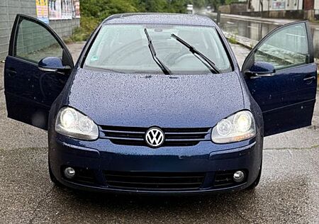 VW Golf Volkswagen 5 2,0 FSI / TÜV MÄRZ 2027 / SERVICE NEU
