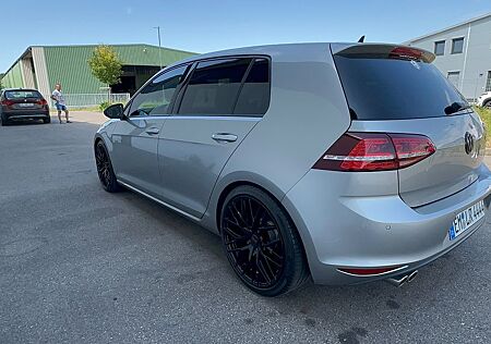 VW Golf Volkswagen 2.0 TDI DSG BMT Highline Variant Highline