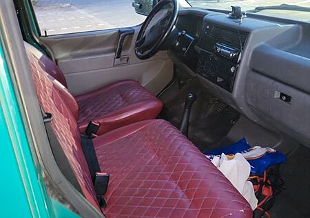 Volkswagen T4 Kombi
