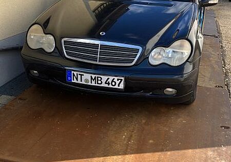 Mercedes-Benz C 180 CLASSIC Classic