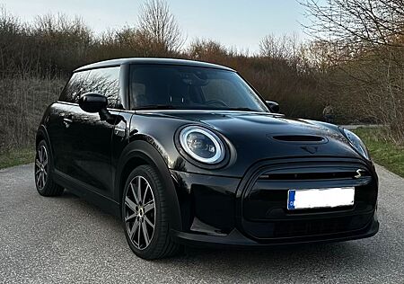 Mini Cooper SE /Pano-Glasd./ HeadUp Disp./Harman Kard.