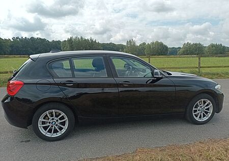 BMW 116d Advantage, Automatik, AHK, Navi Business