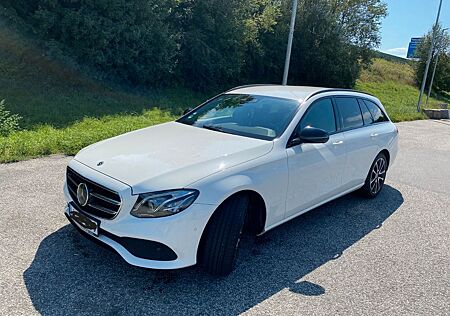 Mercedes-Benz E 220 d T Autom. - sehr gepflegt