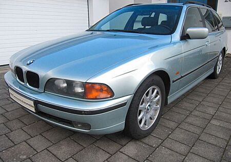 BMW 523i Touring, Leder, Schiebed., Klima, PDC, 1.Hd