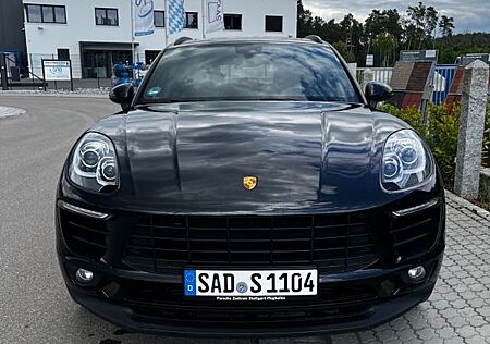 Porsche Macan PDK / Klappen AGA