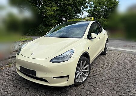 Tesla Model Y Long Range Dual Motor (01/2022) | TAXI