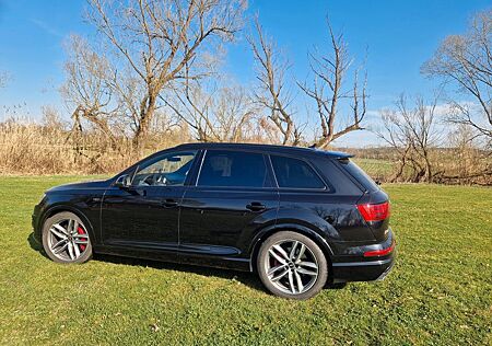 Audi SQ7 gebraucht kaufen Audi SQ7 4.0 TDI quattro tiptronic -