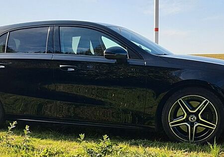 Mercedes-Benz A 250 gebraucht kaufen Mercedes-Benz A 250 4MATIC DCT - AMG Ausstattung