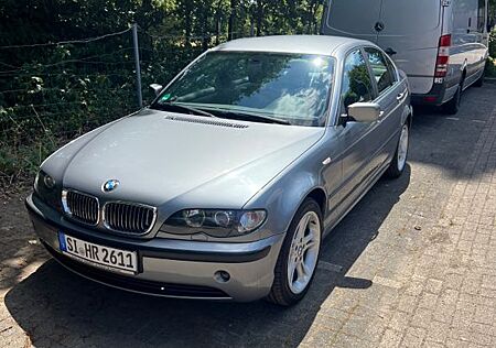 BMW 320i Edition Exclusive Edition Exclusive