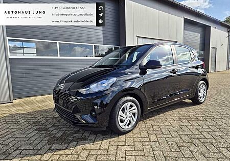 Hyundai i10 1.0 63PS Select 5-türig Klima Navi 8"-Touch