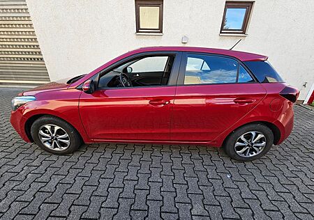 Hyundai i20 Trend-Klimaautomatik+Tempomat+Alu