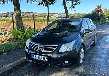 Toyota Avensis Kombi Edition