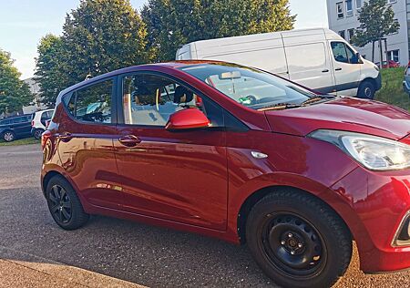 Hyundai i10 1.0 -