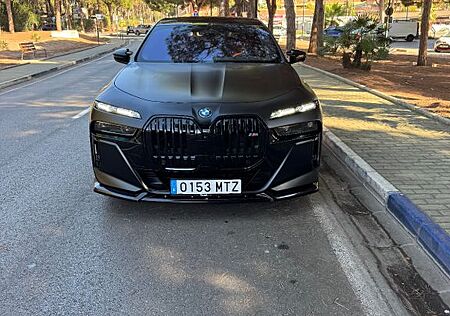 BMW 760