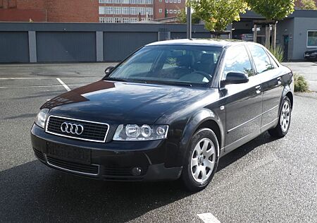 Audi A4 2,0 LIM AUS 2 HAND