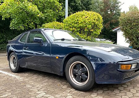 Porsche 944 Die Oldtimer-Saison beginnt: Frühjahrsangebot!!!
