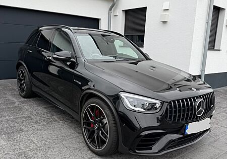 Mercedes-Benz GLC 63 AMG Mercedes-AMG GLC 63 S 4MATIC+ Aut...