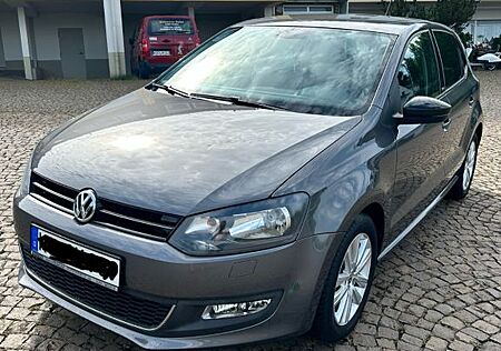 VW Polo Volkswagen 1.2 Style / TÜV 02/2027 / Navi / WKR
