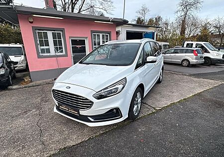 Ford Galaxy Titanium AWD