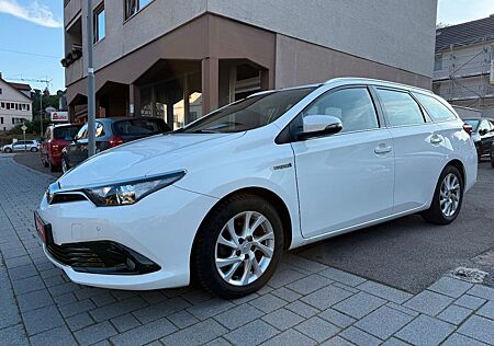 Toyota Auris Touring Sports Hybrid *Nav, Kam & TÜV neu*