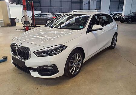 BMW 120iA 5-Tür Sport Line UPE 47180EUR HiFi Kamera