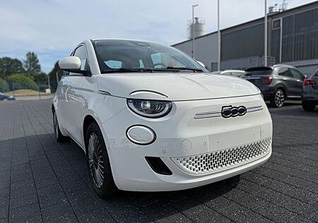Fiat 500E Style *Komfort* mit LED Navi Sitzheizung