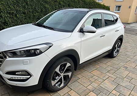 Hyundai Tucson gebraucht kaufen Hyundai Tucson 2.0 CRDi 135kW Premium 4WD Automatik ...