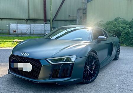 Audi R8 5.2 FSI V10 plus S tr. Q. Edition Sport