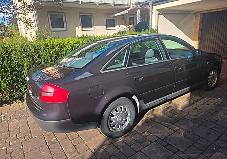 Audi A6 1.8 -