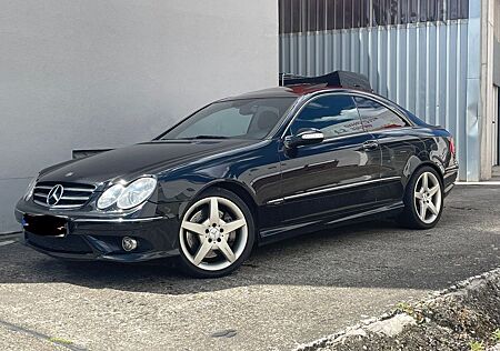 Mercedes-Benz CLK 320 CDI*AMG-Paket*AVANTGARDE*Xenon*