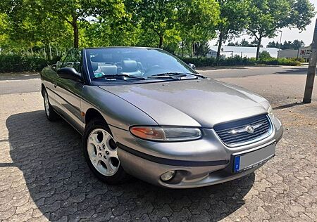 Chrysler Stratus V6 2.5 LX Cabrio