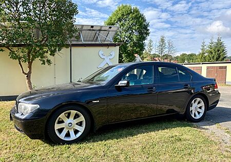BMW 745i V8 Youngtimer Limo