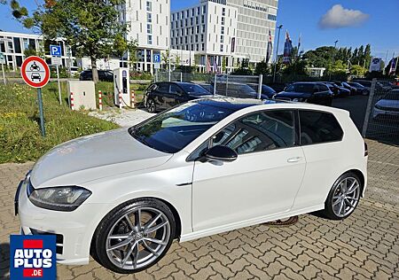 VW Golf Volkswagen R 4Motion BMT NAVI+LEDER+SITZHZG+SCHECKHEFT