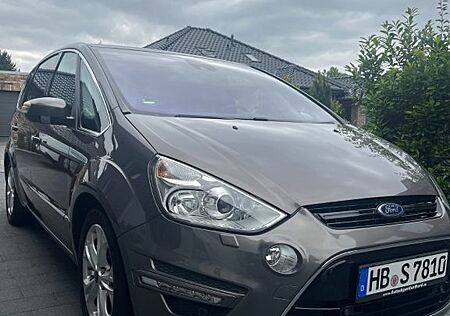Ford S-Max 2,0 TDCi 103kW DPF Titanium