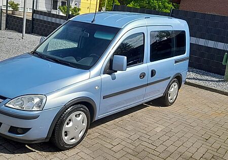 Opel Combo 1.4 .Klima.