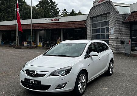 Opel Astra J Sports Tourer Innovation