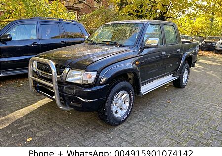 Toyota Hilux 2.5 D 5L-engine 4x4 AC-klima AHK 5L D35n