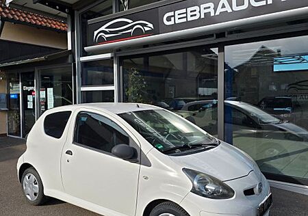 Toyota Aygo (X) Aygo AYGO Basis