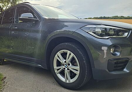 BMW X1 Top sDrive18i Sport Line Sport Line
