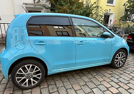 VW e-up! Volkswagen e-up! Schnittiger Kleinwagen !
